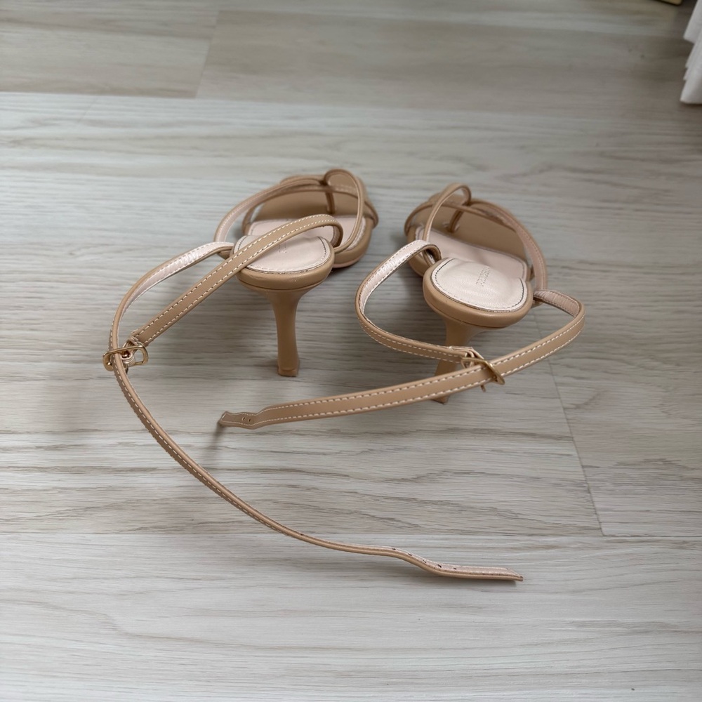 Princess Polly Heels - Picture 10 of 11